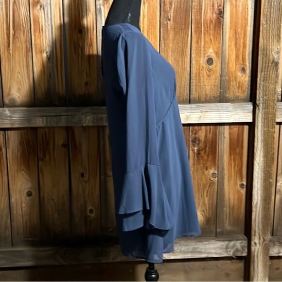 BCBGeneration top tank 2 pc gray sheer bell sleeves tunic Medium - Picture 6 of 7